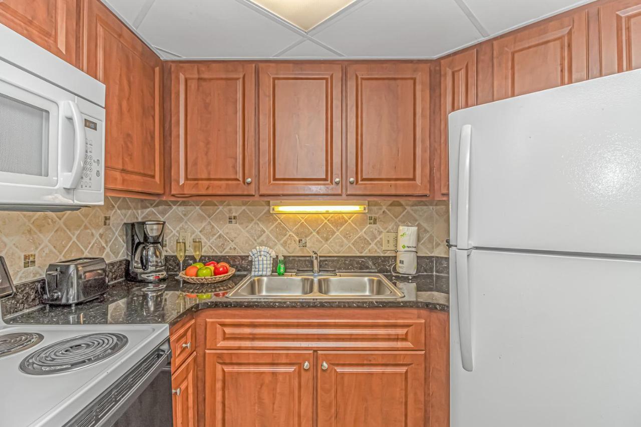 Oceanview 1 Bedroom Suite Landmark Resort 548 Perfect For A Couple Or Party Of 4 Myrtle Beach Dış mekan fotoğraf