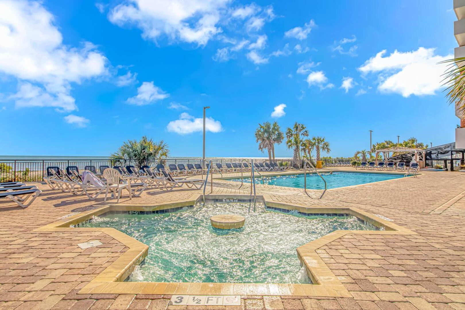 Oceanview 1 Bedroom Suite Landmark Resort 548 Perfect For A Couple Or Party Of 4 Myrtle Beach Dış mekan fotoğraf